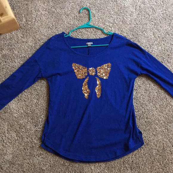 AERIE 3/4 Length Sleeve Henley Style Shirt - Picture 2 of 4